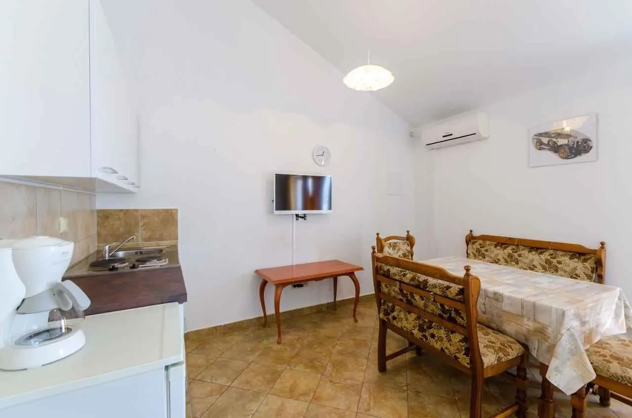 Apartment In Crikvenica With One-Bedroom 4 Dramalj Croatia